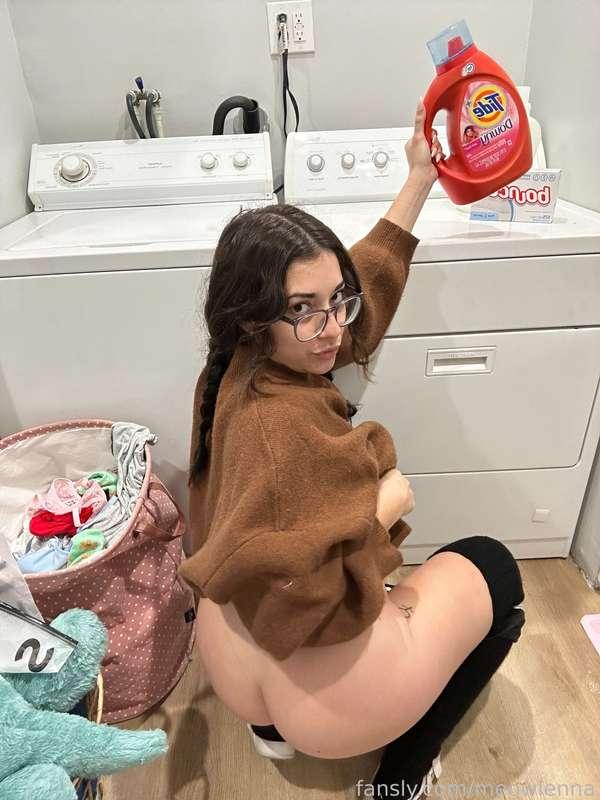 meowlenna image #3