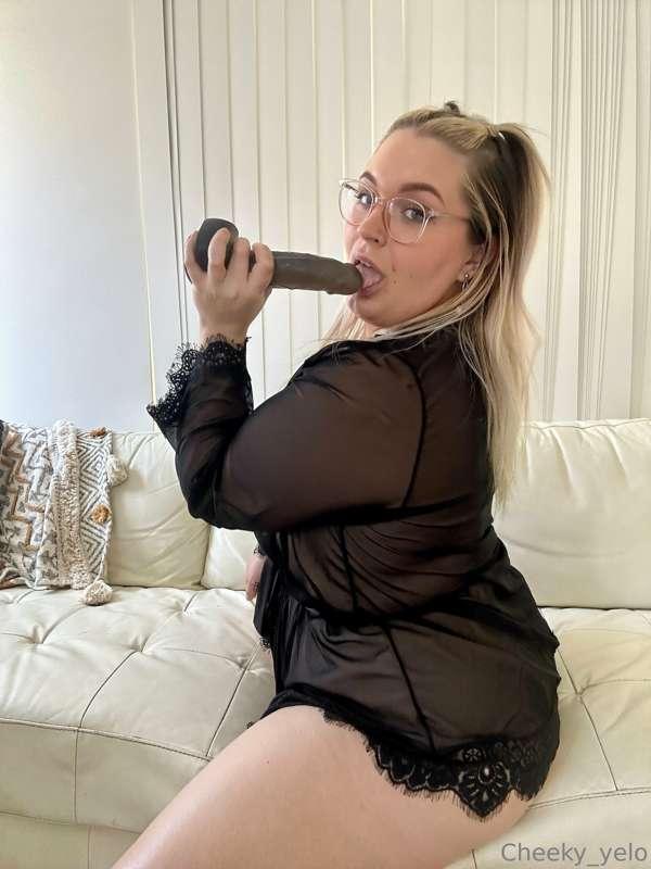 Can I suck your cock like this?? 😛