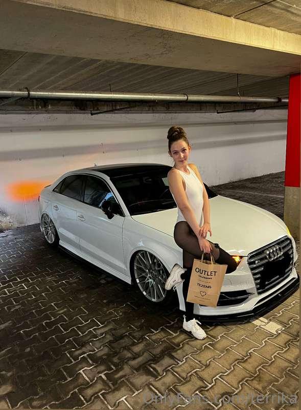 Do you like cargirl?🤪🙈