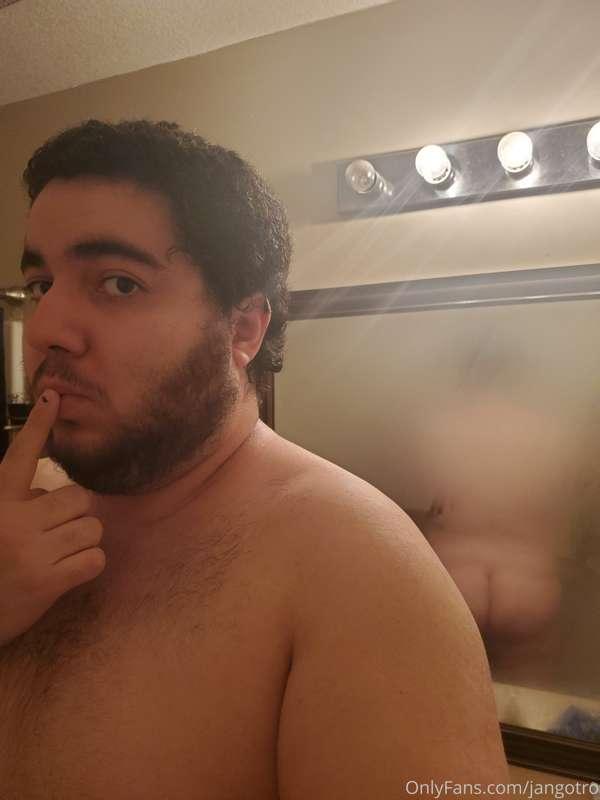 Some cheeky post shower pics