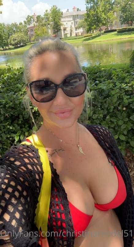Happy Saturday everyone💋❤️