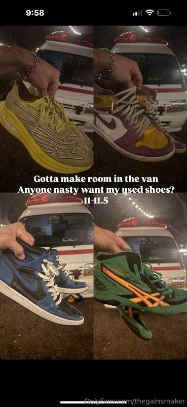 $200 per pair - DM me Top right pending 