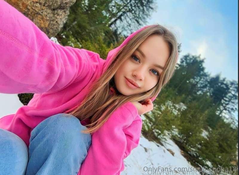 🥰FREE SUBSCRIPTION ONLY TODAY🥰 @crystal_lure2
Gorgeous doll ..