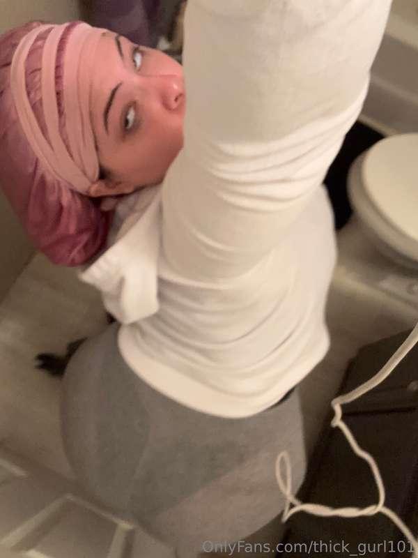 thick_gurl101 image #0