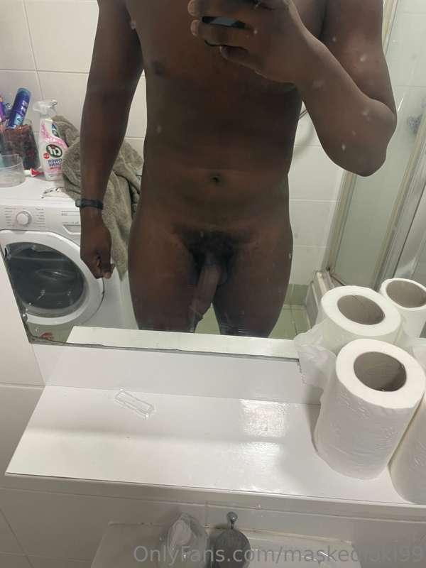 maskedloki99 image #2