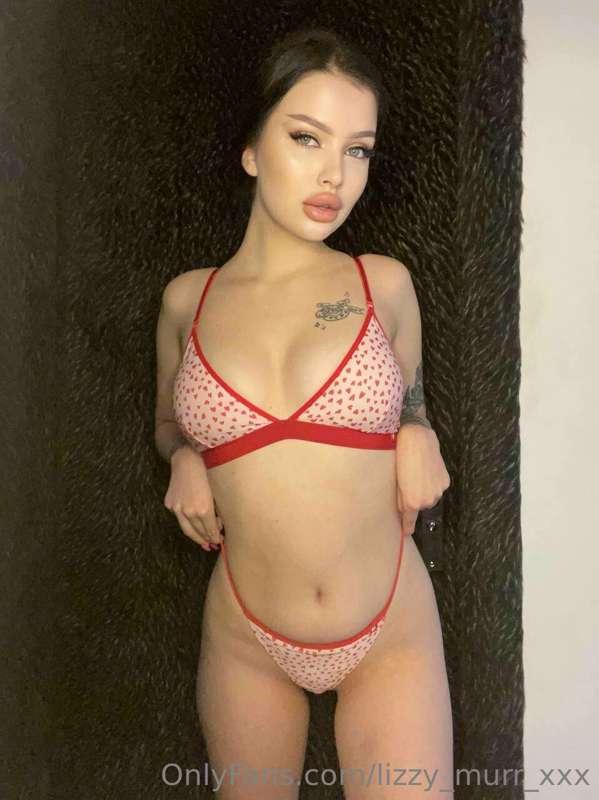 I just chilling, thinking about being a little naughty 😜