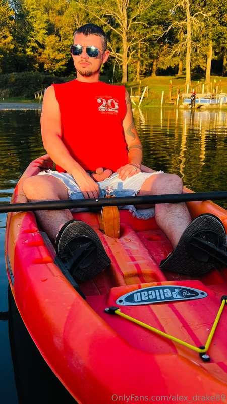 Alex was enjoying kayaking in the great outdoors too! 🥵