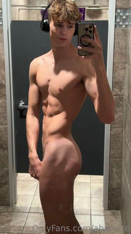 Just finished working out my legs 🦵