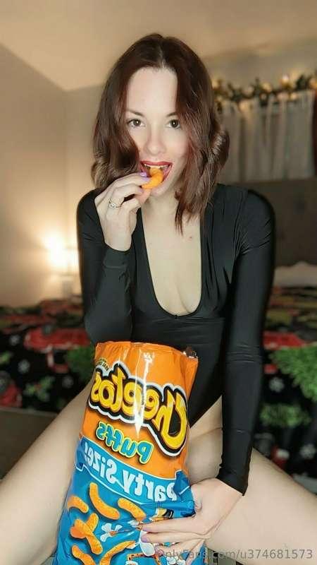 Snack time is the best time and can be so much fun! What do ..