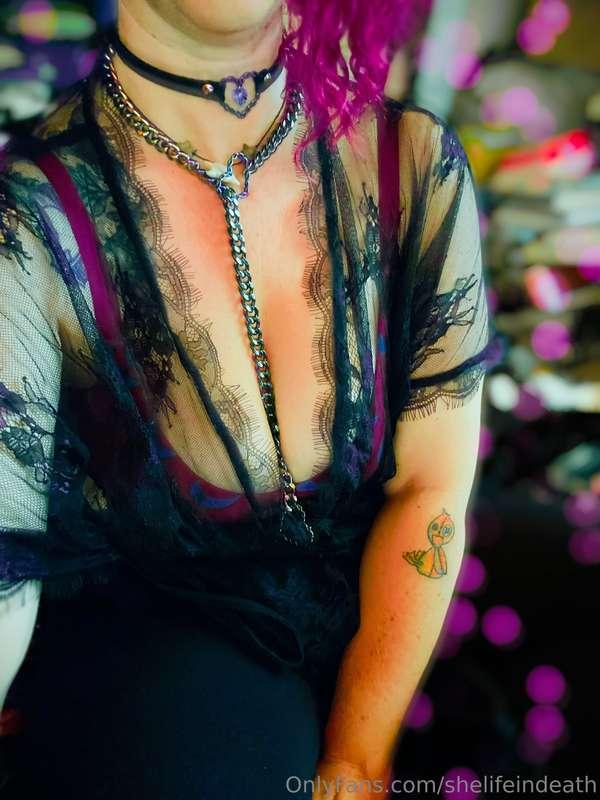 shelifeindeath image #1