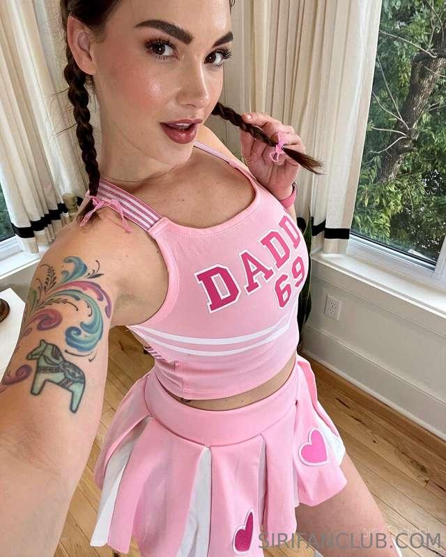 It's back to school szn! 📚📣