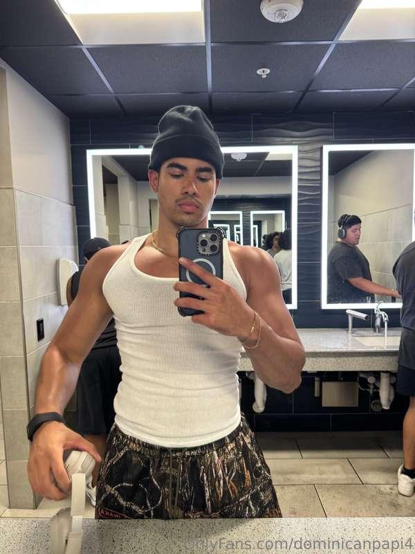 dominicanpapi4 image #0
