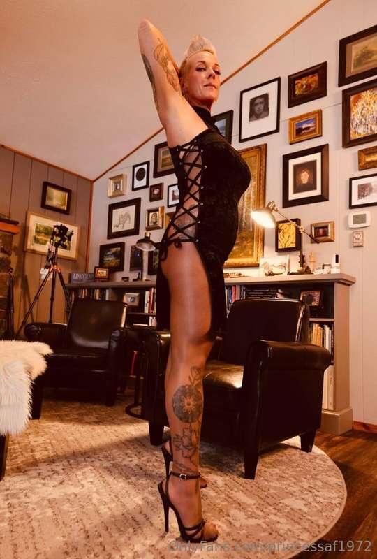 Instagram.com/princessaf1972v.8X.com/princessaf1972 