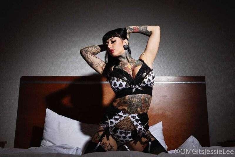 Just dropped something naughty for my top fans… are you on t..