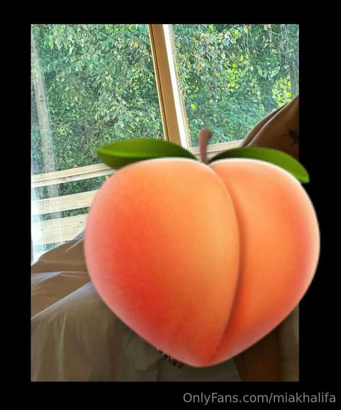 Uncensored ***front and back*** in your DMs