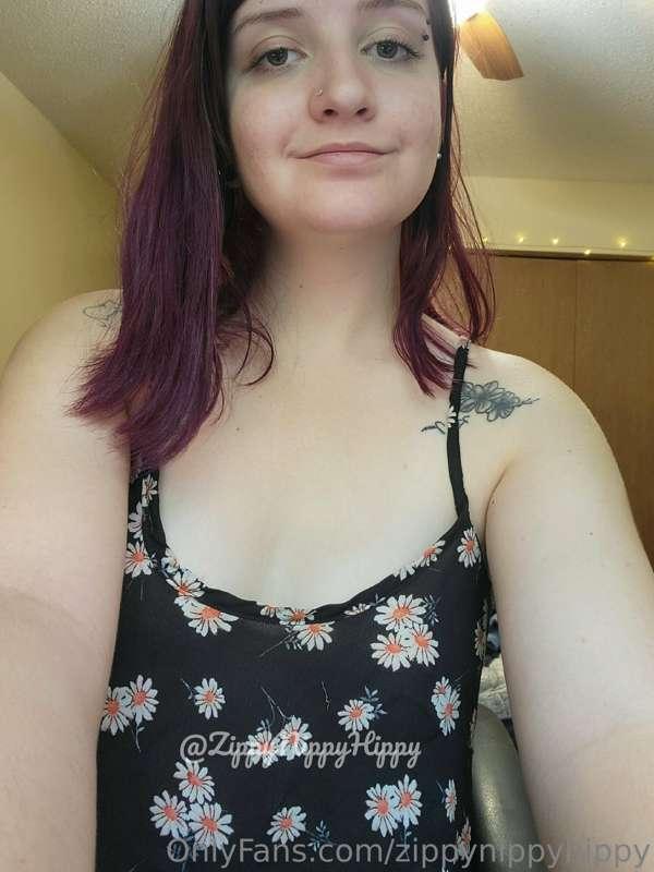 Happy Friday! Who’s excited for the weekend? 🙋🏻‍♀️