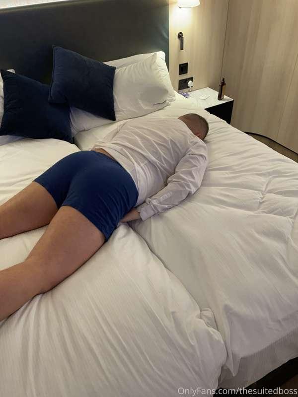 thesuitedboss image #0