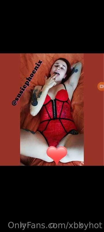 💦😘  @susiephoenix  💦😘

Roleplay is her favorite thing to do ..