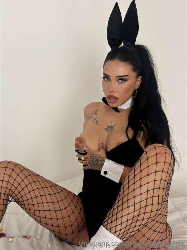 This bunny is ready to jump wherever you want! 😋Or it should..