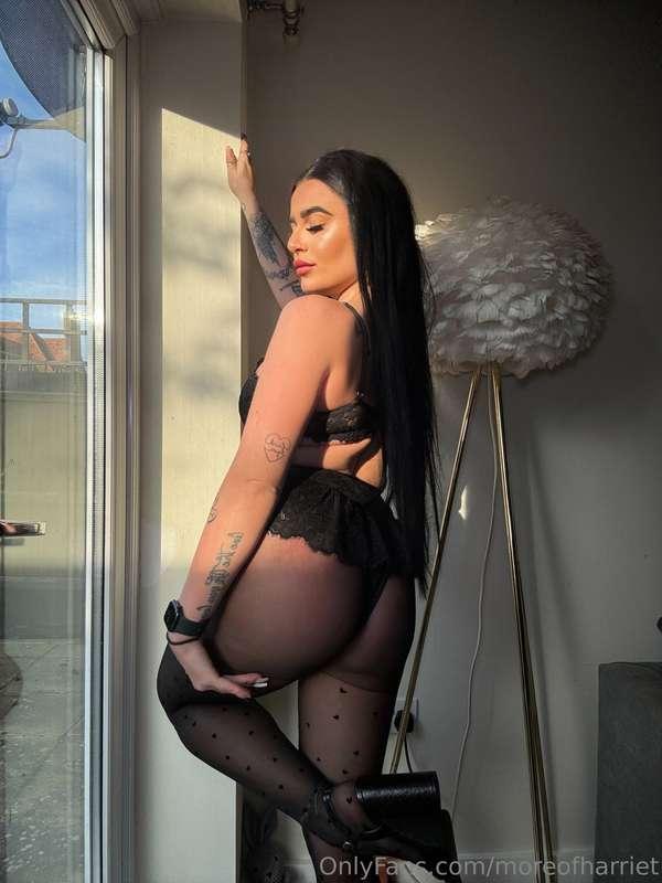 get a FREE bundle in your welcome message when you join my m..