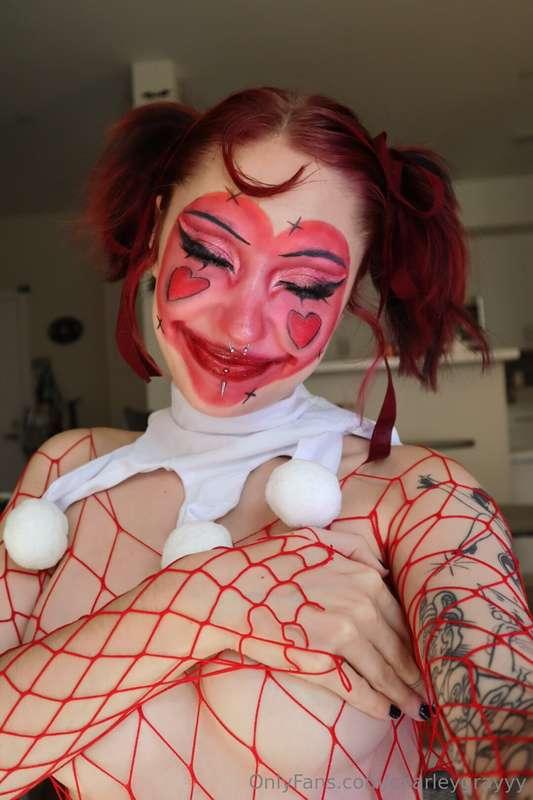 u like clown girls????