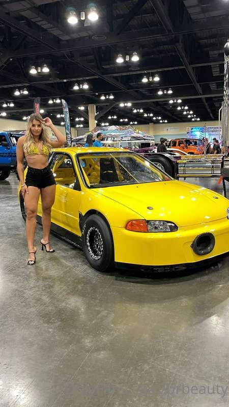 Day 2 💛
Good afternoon loves. 
I hope you have a fun and ama..