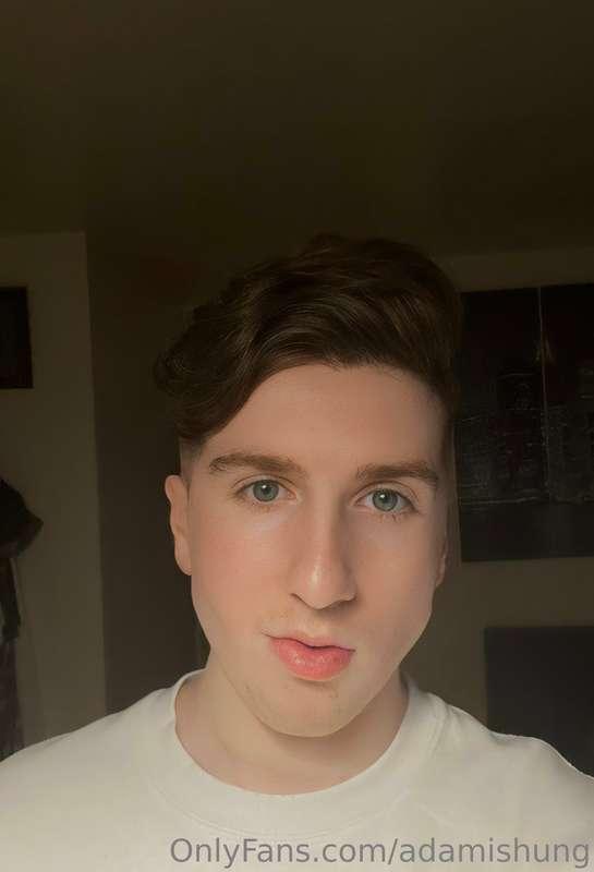 Pretty green 👁️👄👁️