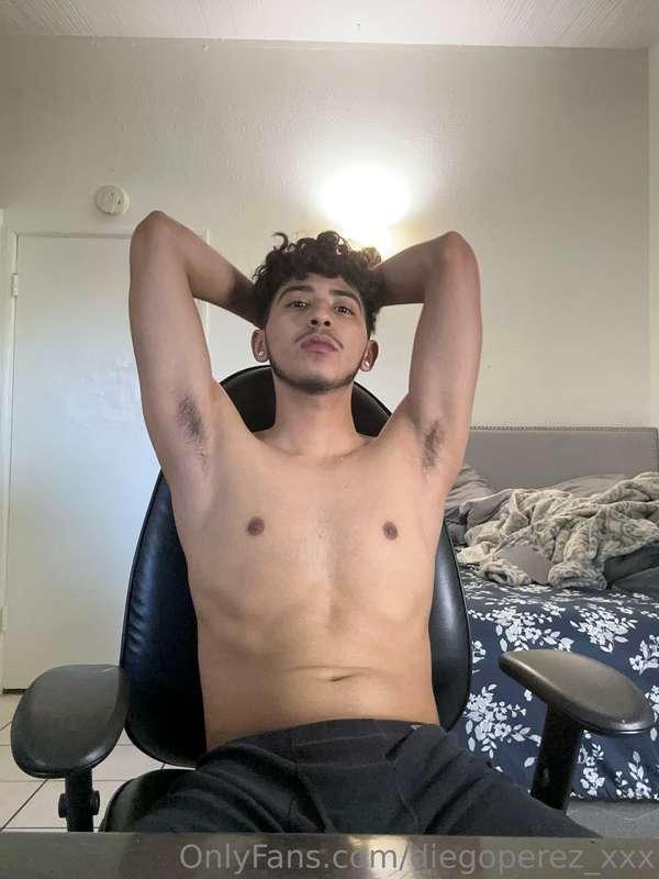 Could you tell I just woke up? 😅