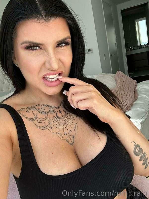 50% sexting tonight for all my son's!!🖤 

I’m bored af and t..