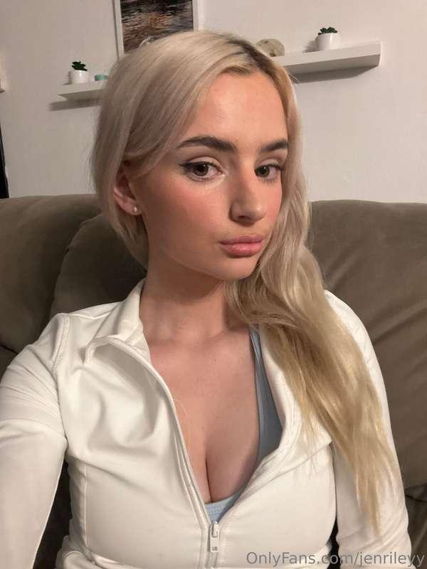 Who's ready for some fun?😈