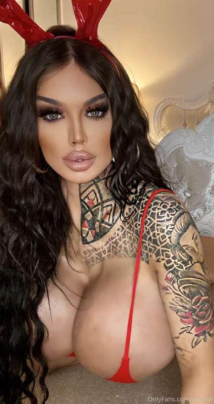Let me be your dirty whore😈