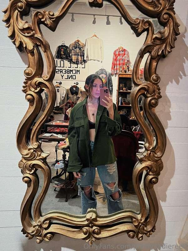 werk lewks (spelling words that way is probably considered v..
