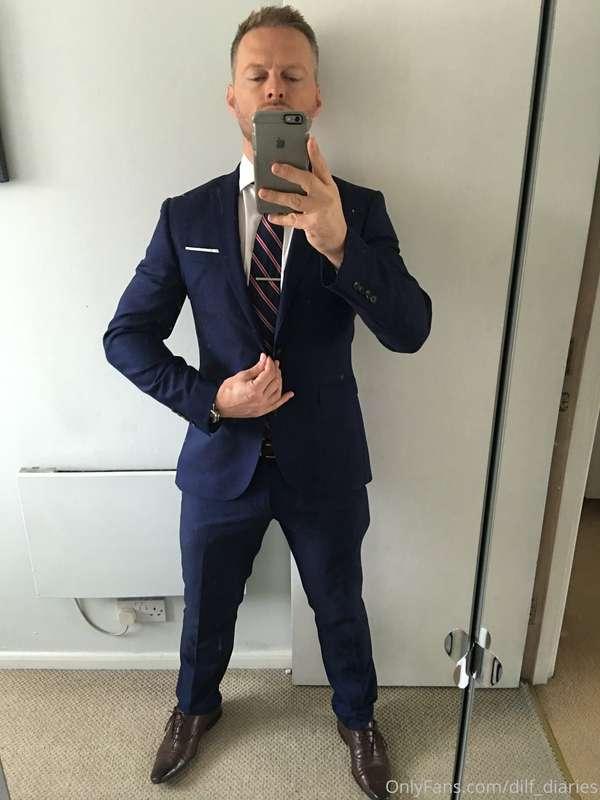 Suit set