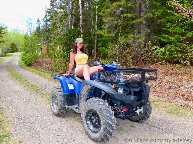 Who wants to take me for a ride? I might return the favor!! ..