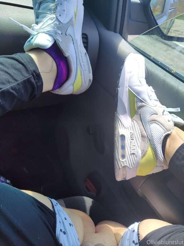 oliviabluntslut image #2