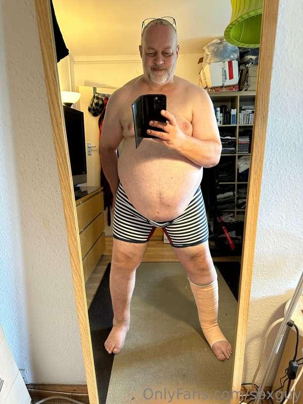 New Underwear from Dr Saker in 5XL…a little snug ☺️📷