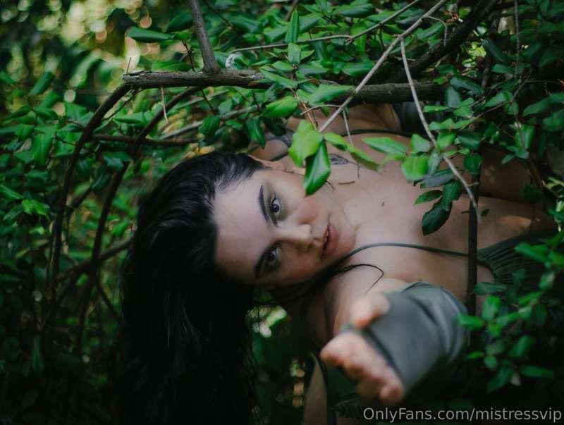 new shooting babes 😏