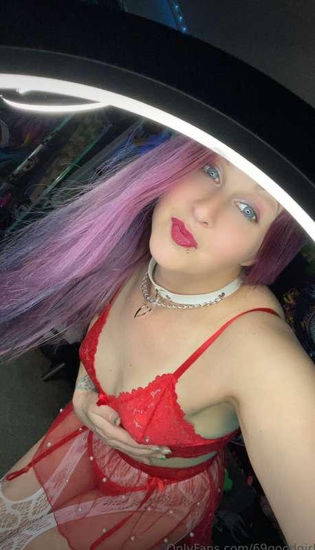 @69goodgirlThe tightest ass, 🤭the wettest pussy 💦country gir..