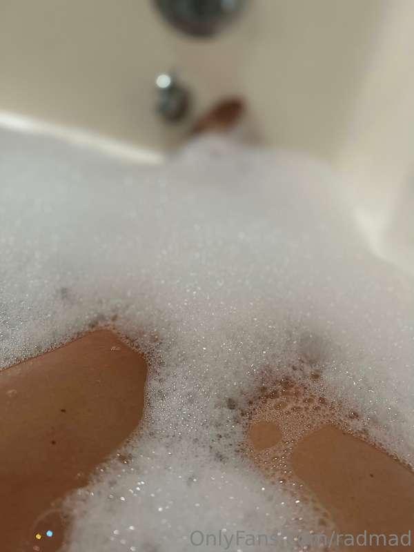 If you need me you can find me in the bubble bath. 😋