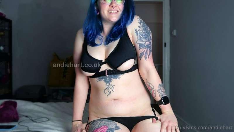 Big smile & cute tummy💋