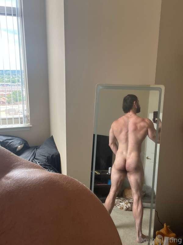 dougielifting image #0