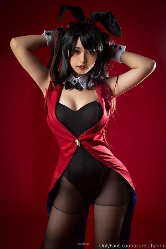 Ara ara~ Come here and sit next to me or I will sit on you!!..