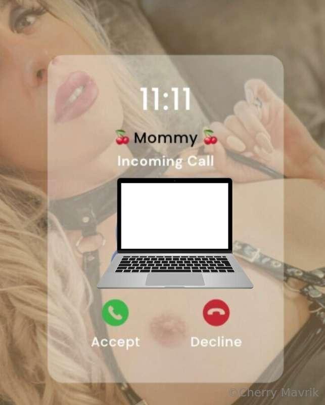 Ask me about video calls 💻💦 Mommy is always available 😈