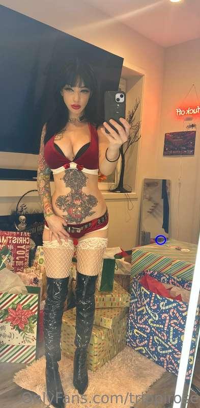 Just made a video squirting in this outfit