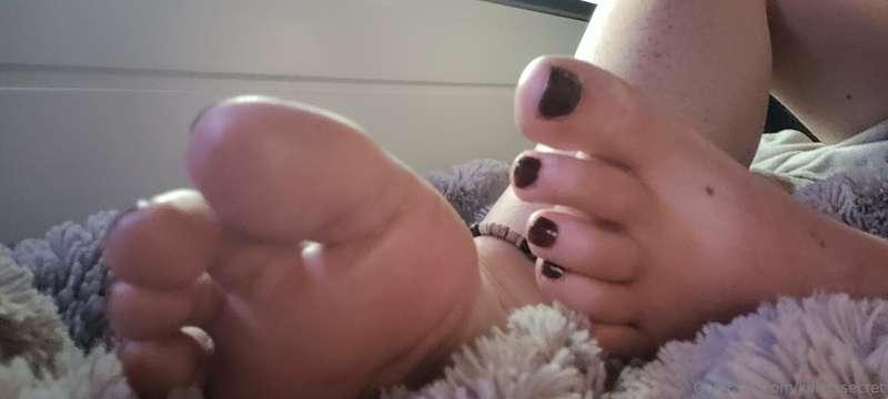 Happy Sunday Boys & Girls!!

Doing custom videos today so ma..