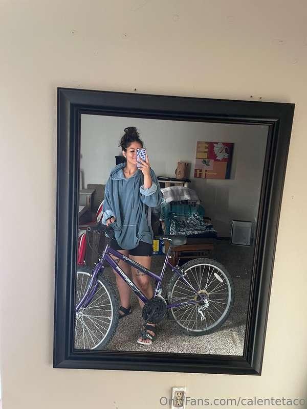 night time bike ride 🥰