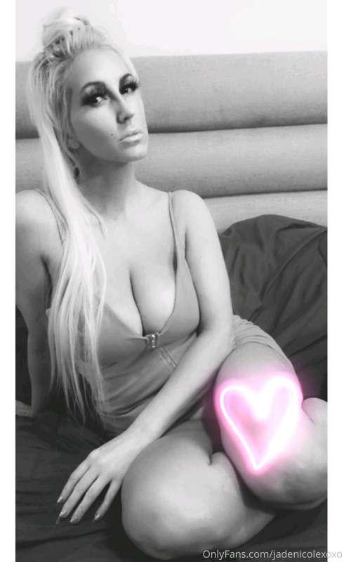 Good morning ☀️ 

Https://onlyfans.com/jadenicolexoxo