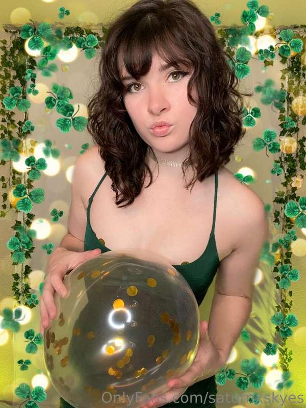 Happy St Patrick’s day! I’m celebrating with corned beef and..