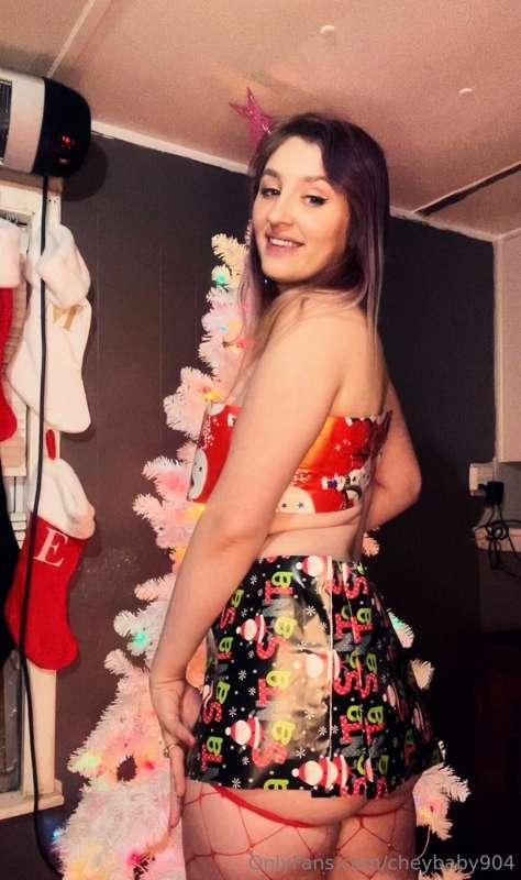 What would you do if I was under your tree 🎄?