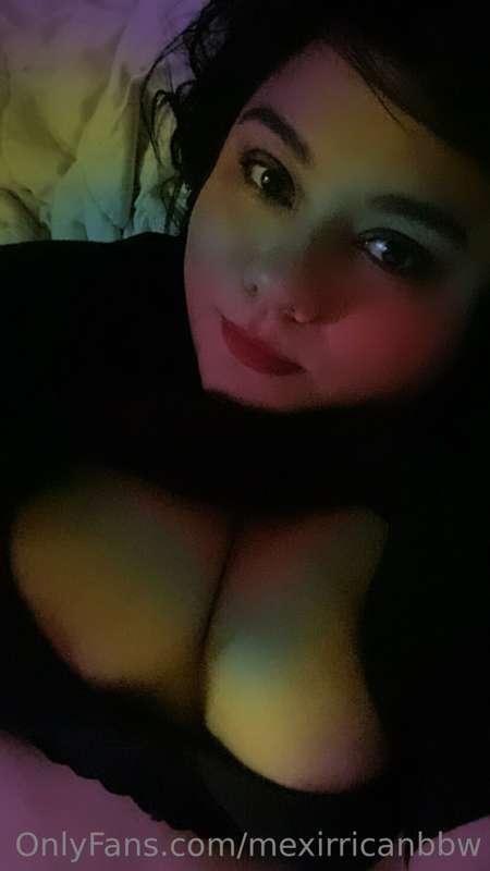 Good night.. 💤 
What would you like to see? 😏
Cuéntame que t..